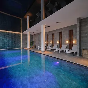 hotellátogatás